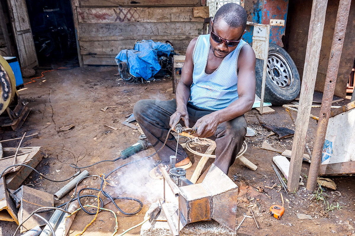 Fueled By A Passion for Eliminating Deforestation, Congolese Entrepreneur Debuts Battery-powered Cookstoves