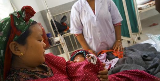 Warm Clothes for Mothers and Newborns Draw Pregnant Nepalese to Birthing Centers