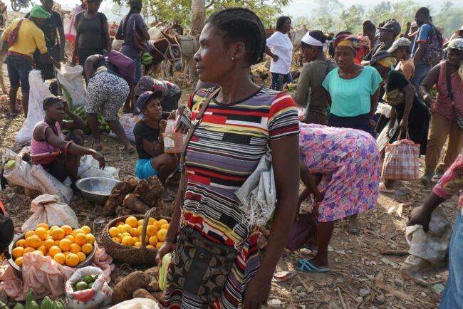 Les marchandes de produits alimentaires d'Haïti font face à des ...