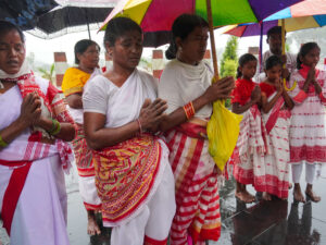 Worshippers of an Ancient Indian Religion Push for Recognition