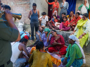 In Nepal, Funeral Rites Must Wait for Migrant Sons to Return. State-Funded Freezers Help.